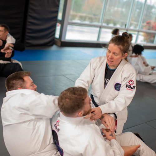 Beginners BJJ Ad Course for Adults for Men and Women taught by Hi Tech Blackbelts